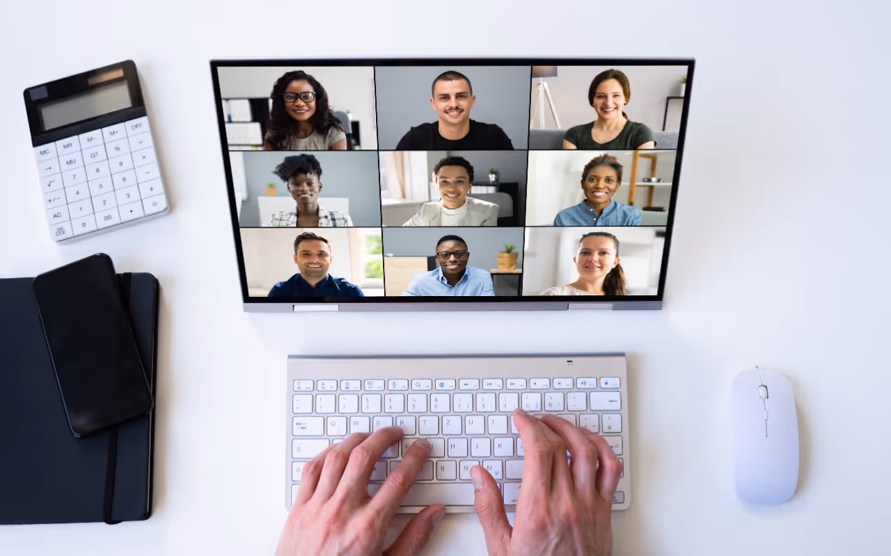 JotMe — Cách dịch các cuộc họp Webex trong thời gian thực và cắt giảm 60% chi phí